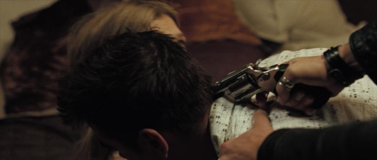 杀手没有假期剧照